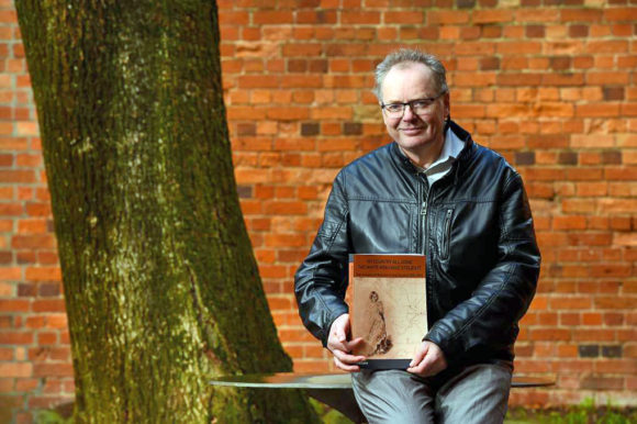LORNE BEACH BOOKS WITH QDOS ARTS CELEBRATE Fred Cahir’s book My Country All Gone, The White Men Have Stolen It: LORNE BEACH BOOKS WITH QDOS ARTS CELEBRATE Fred Cahir’s book My Country All Gone, The White Men Have Stolen It: