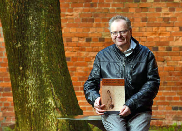 LORNE BEACH BOOKS WITH QDOS ARTS CELEBRATE Fred Cahir’s book My Country All Gone, The White Men Have Stolen It: LORNE BEACH BOOKS WITH QDOS ARTS CELEBRATE Fred Cahir’s book My Country All Gone, The White Men Have Stolen It: